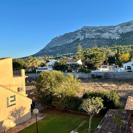 Adosado En Denia Con Gran Jardin Villa Eksteriør billede